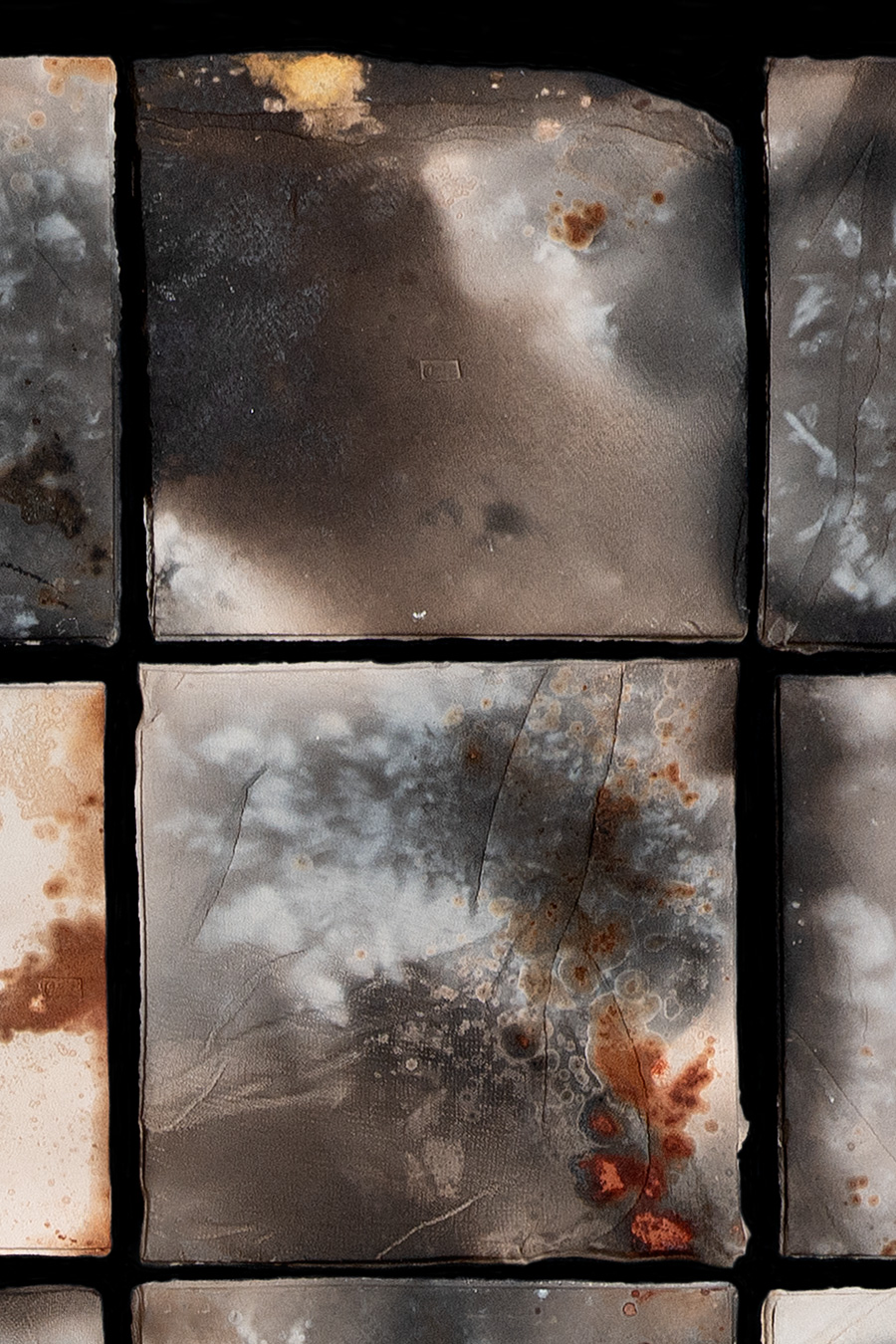 Photographies d'oeuvres de la céramiste Caroline Carnaille